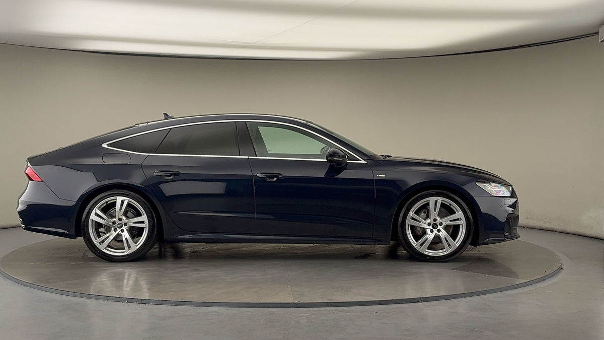Audi A7 Image 16
