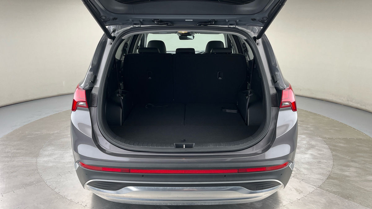 Hyundai Santa Fe Image 11