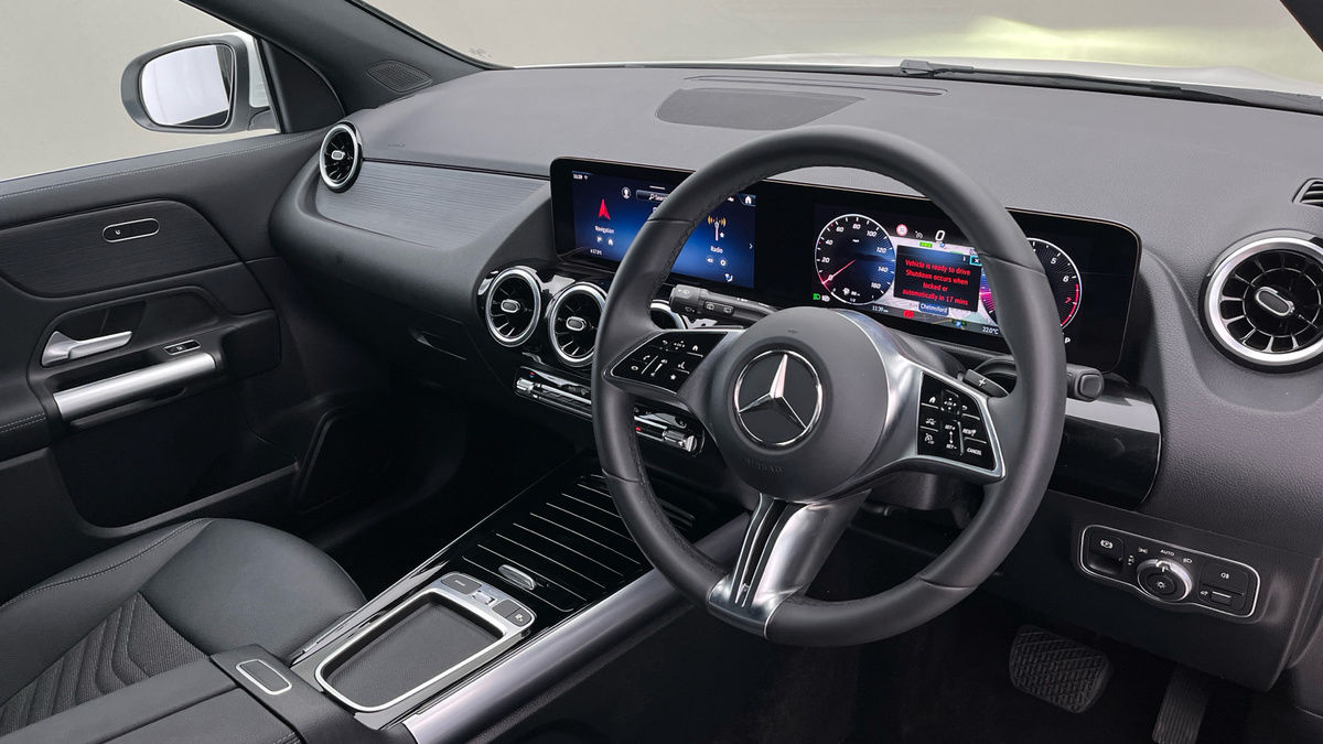 Mercedes-Benz GLA Image 5