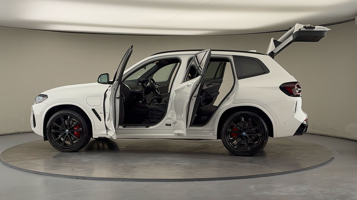 More views of BMW X3