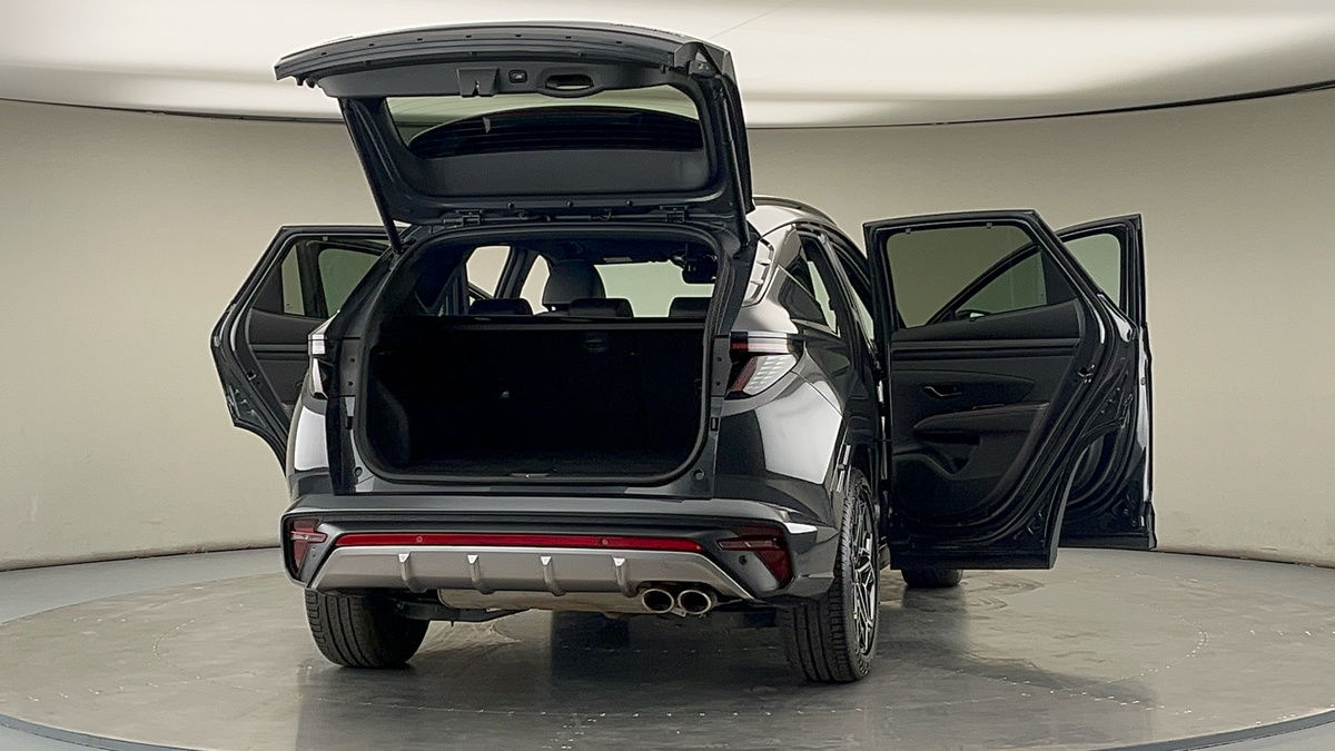 More views of Hyundai TUCSON