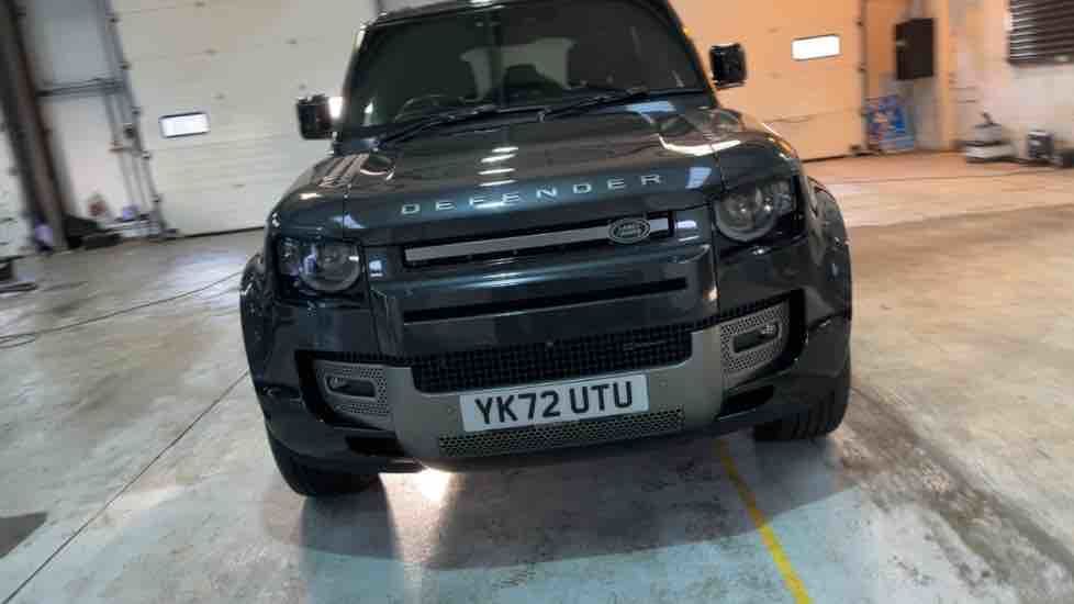 More views of Land Rover Defender 110