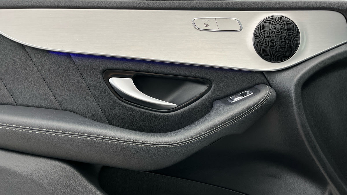 Mercedes-Benz GLC Image 19