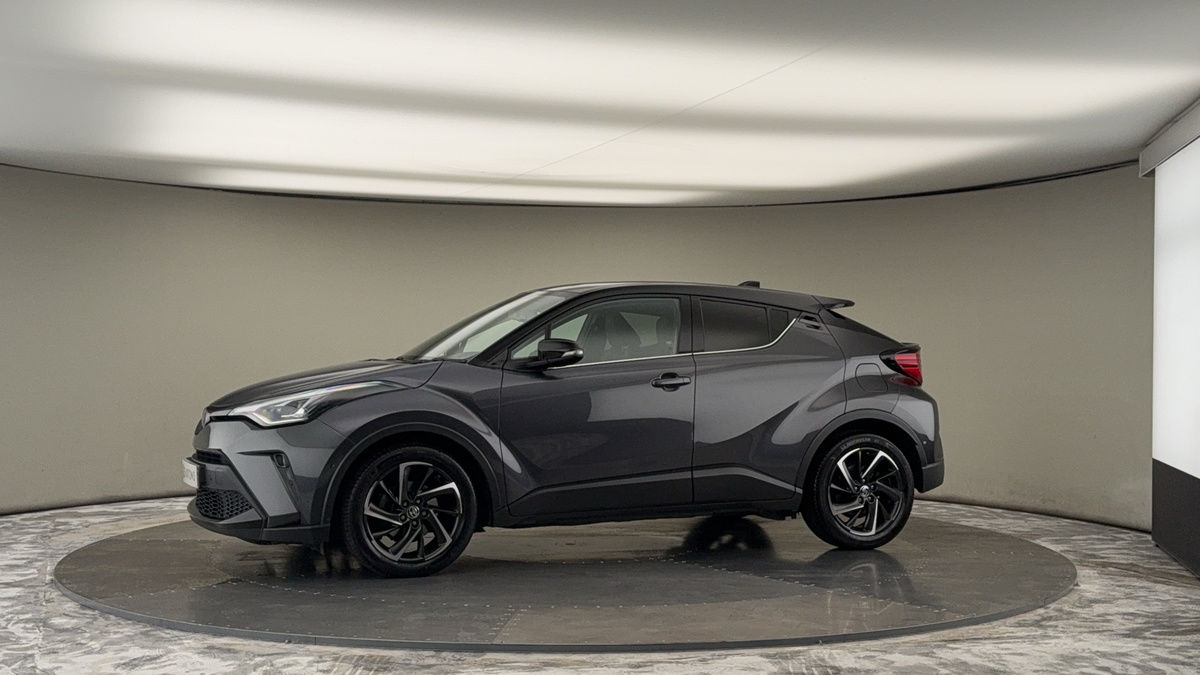 More views of Toyota C-HR