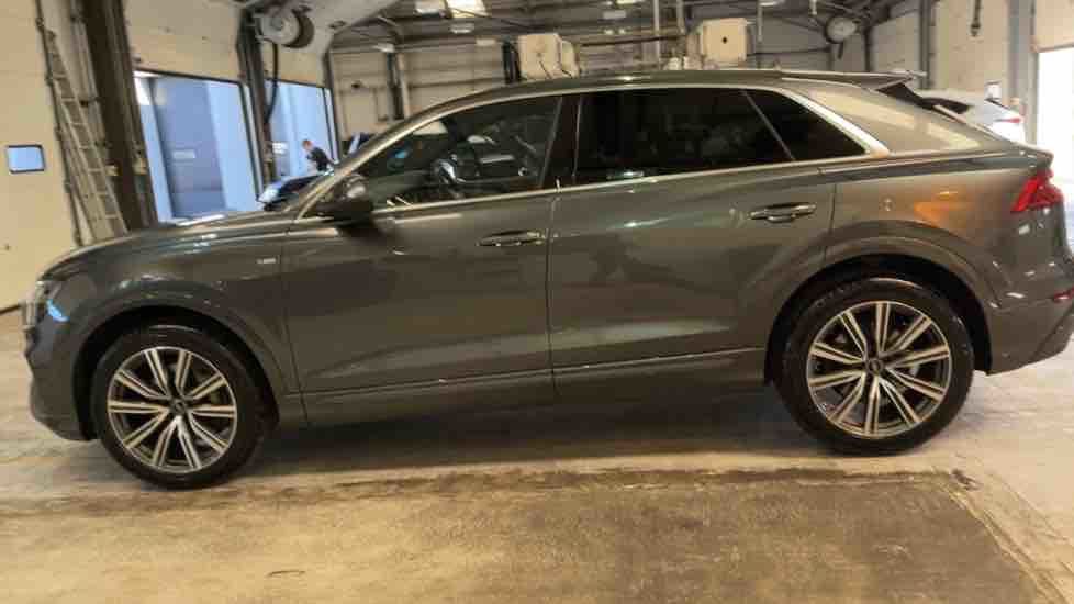 More views of Audi Q8
