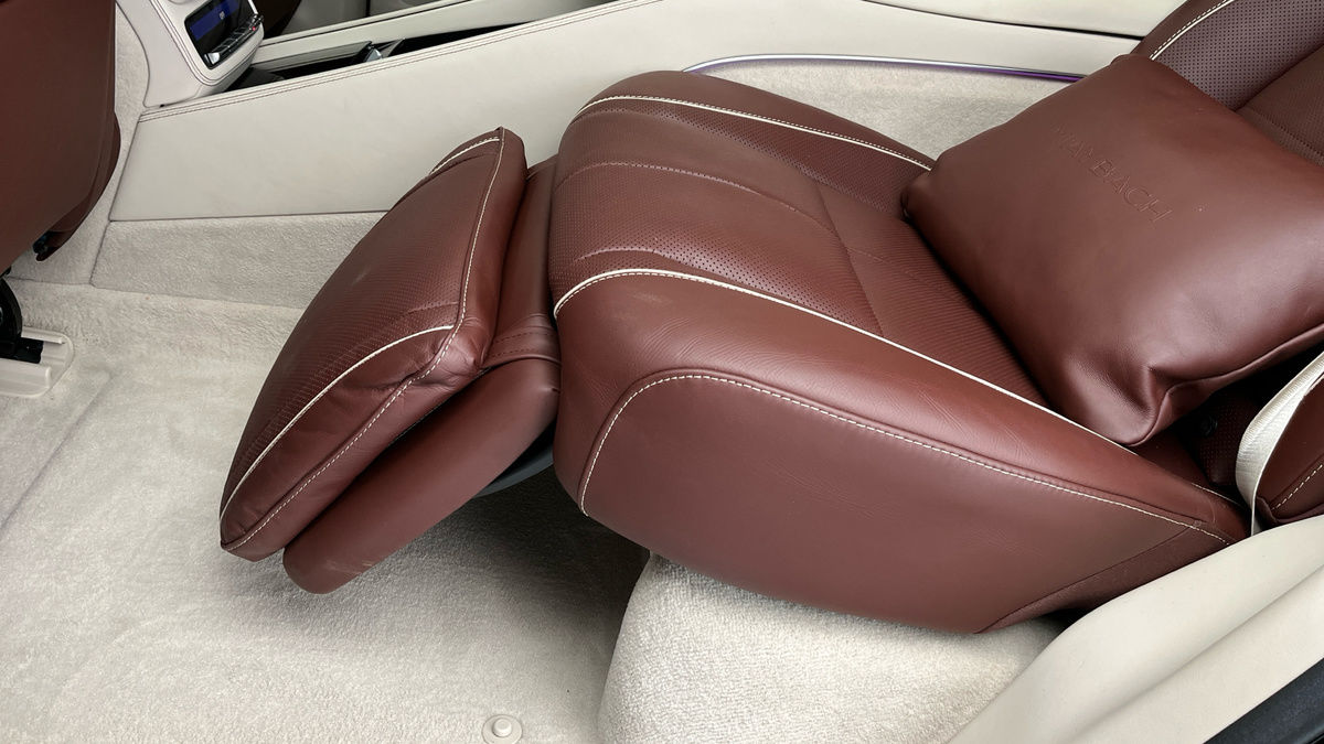 More views of Mercedes-Benz Maybach GLS