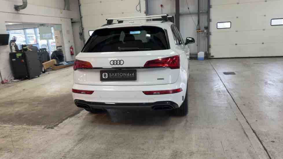 More views of Audi Q5