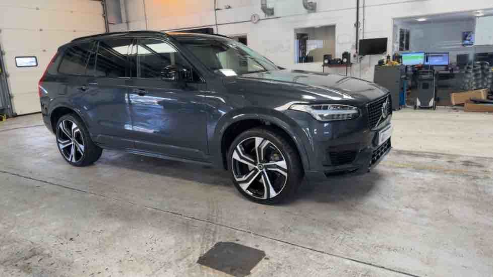 More views of Volvo XC90