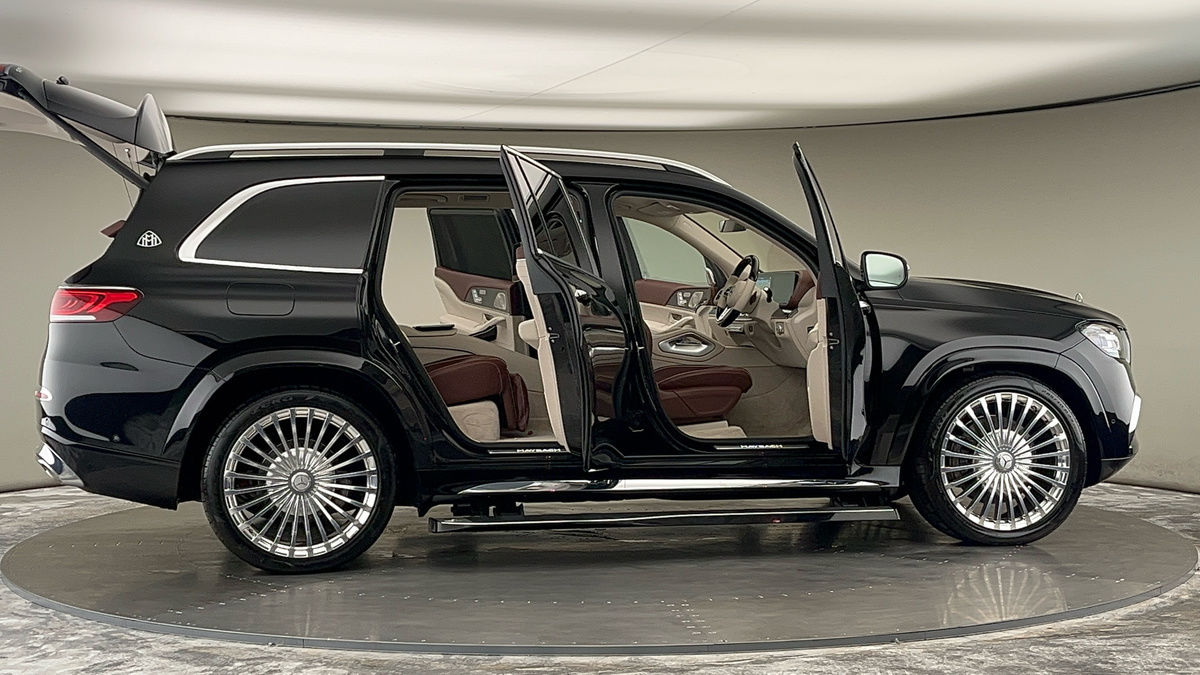 More views of Mercedes-Benz Maybach GLS