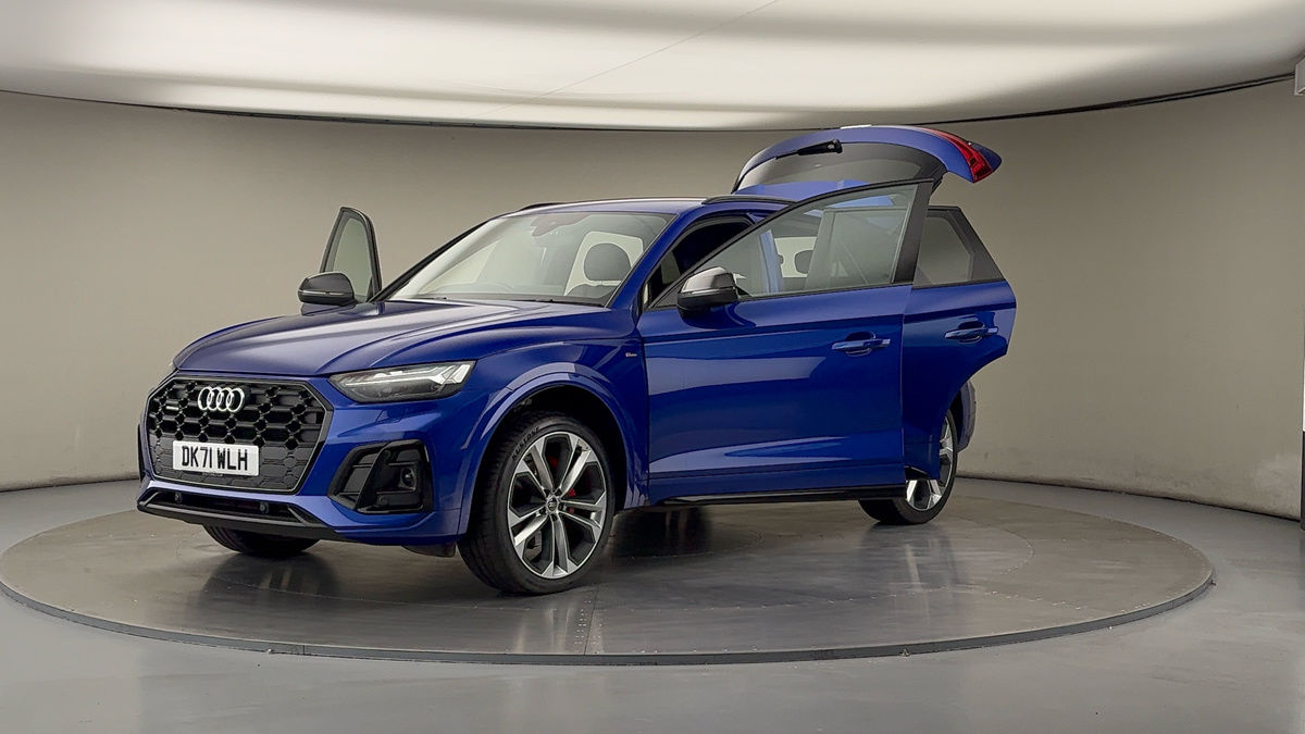 More views of Audi Q5