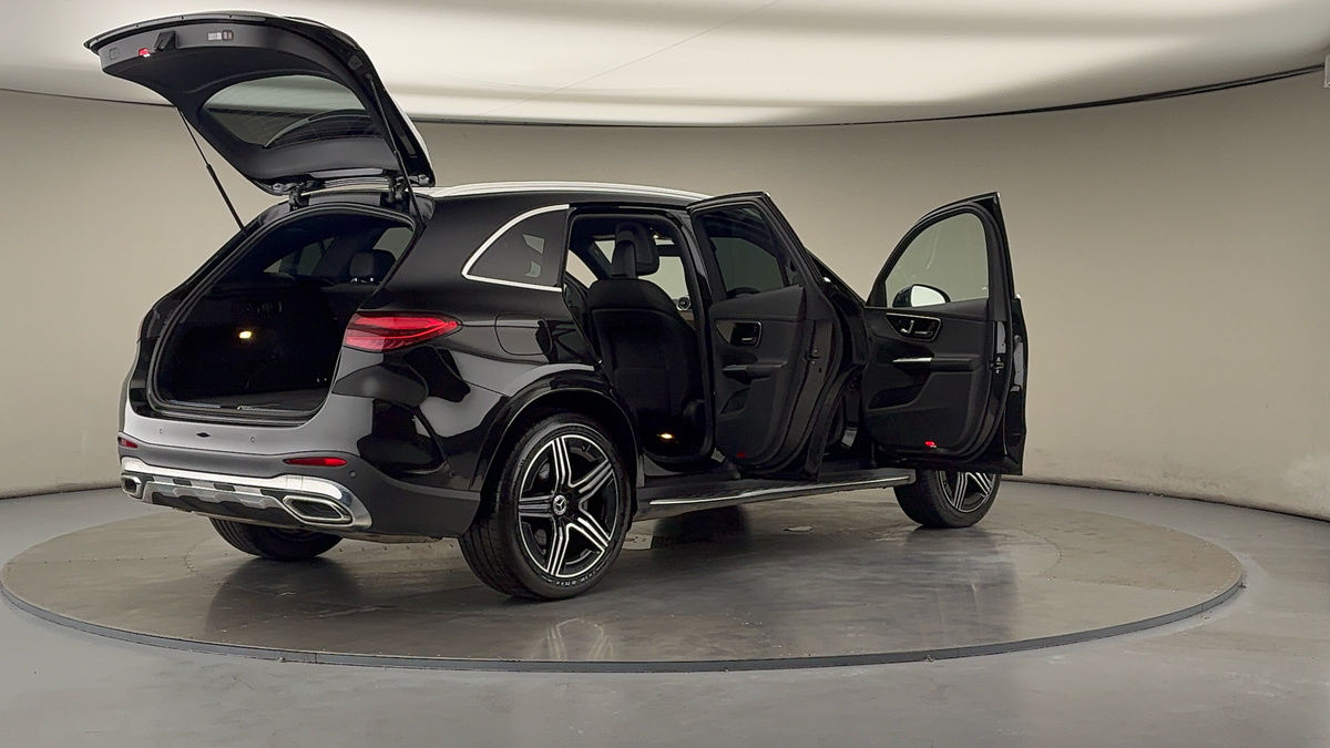 More views of Mercedes-Benz GLC