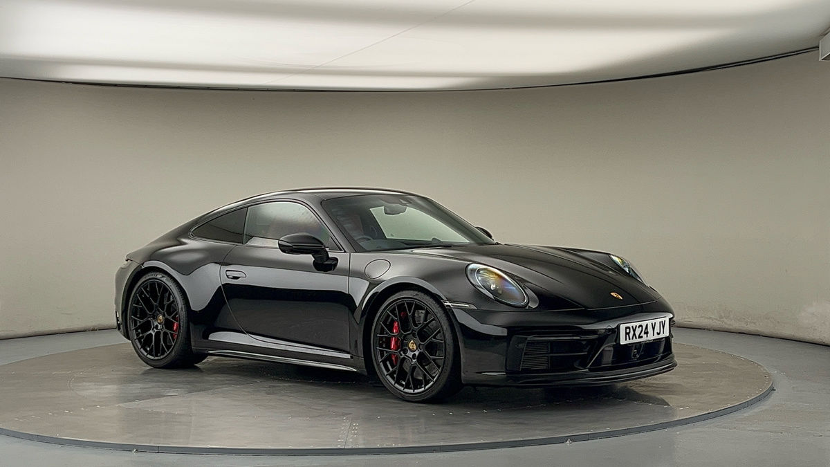 More views of Porsche 911
