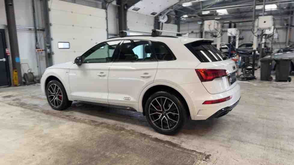 More views of Audi Q5