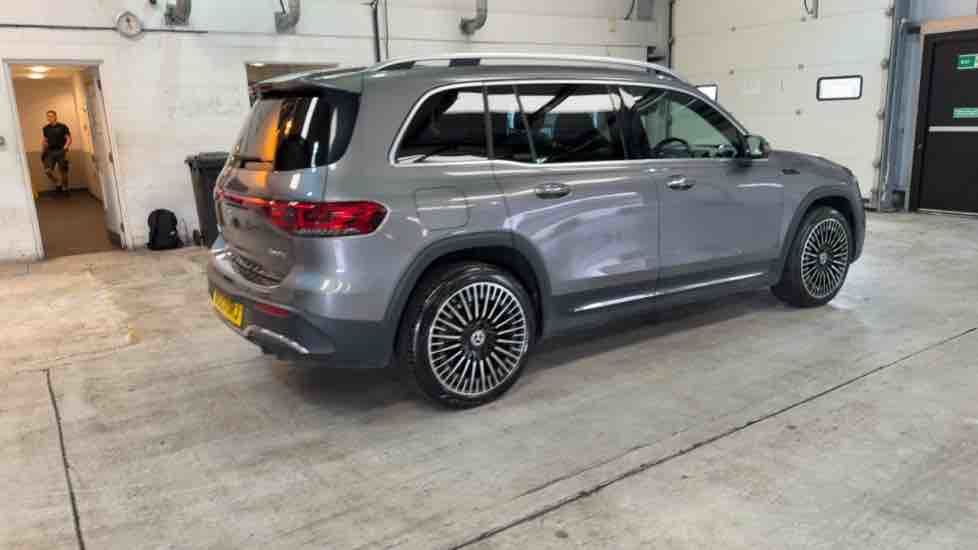 More views of Mercedes-Benz EQB
