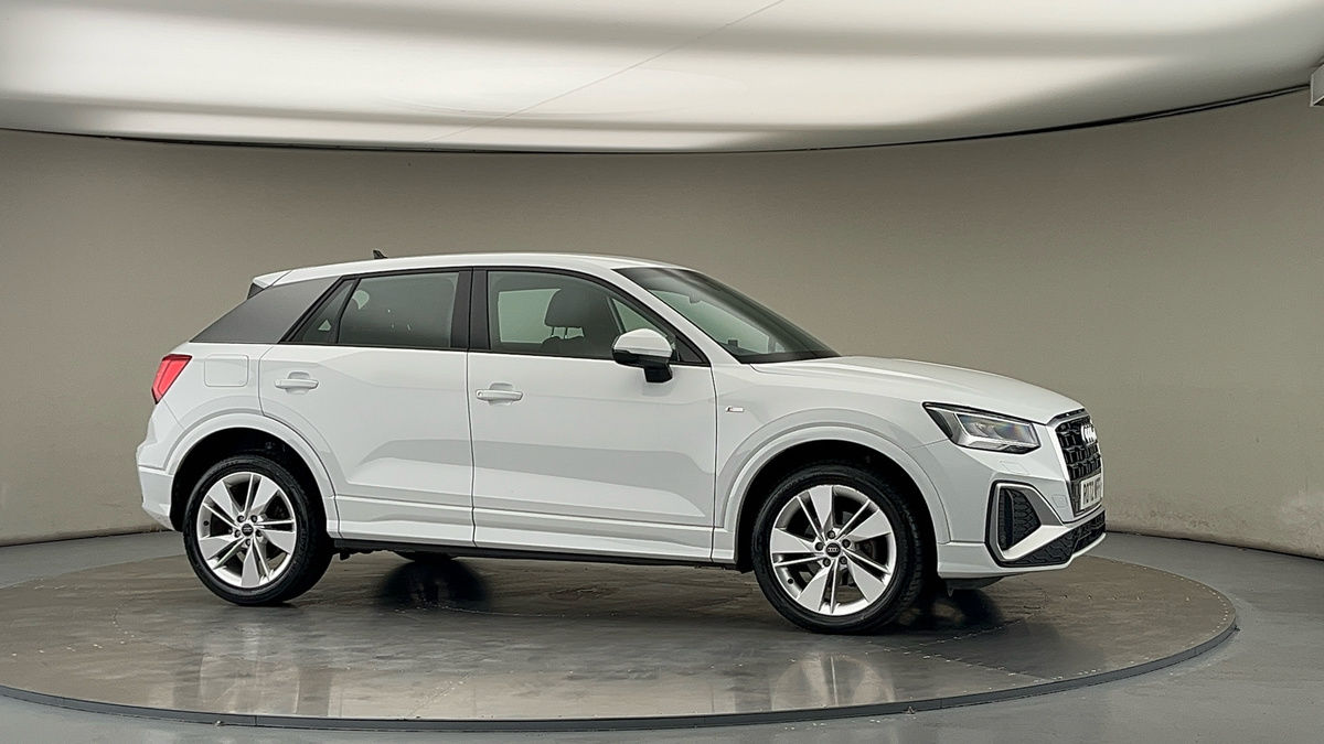 More views of Audi Q2