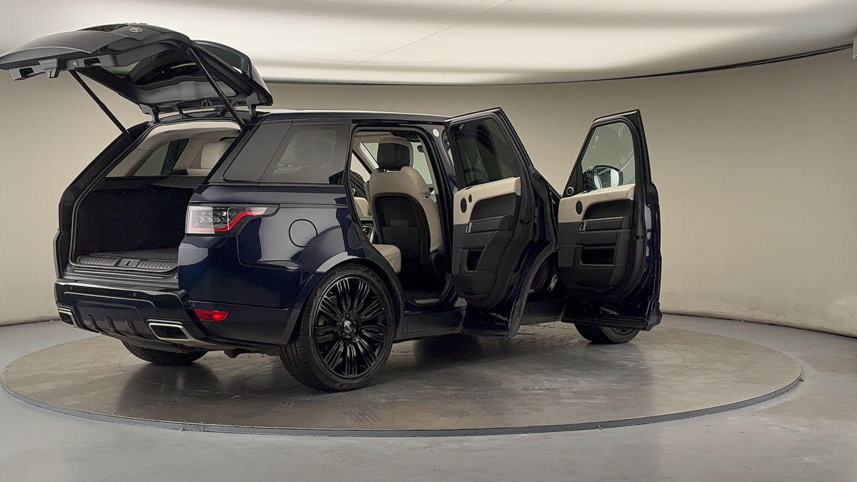 More views of Land Rover Range Rover Sport