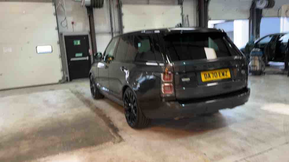 More views of Land Rover Range Rover