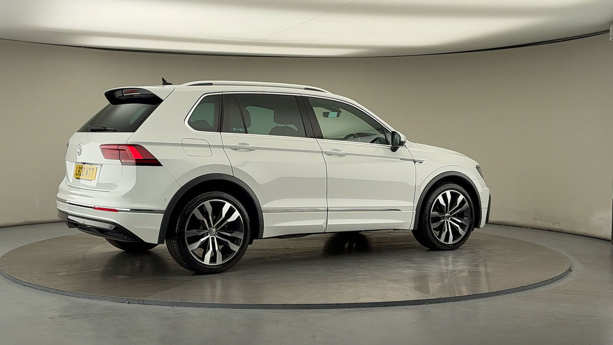 More views of Volkswagen Tiguan