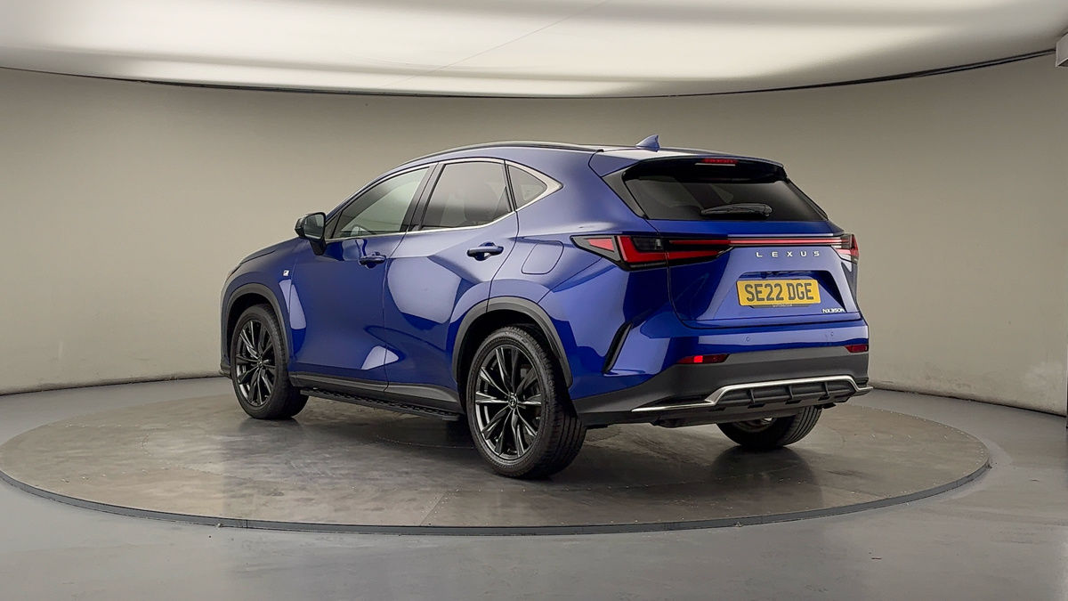 Lexus NX Image 2