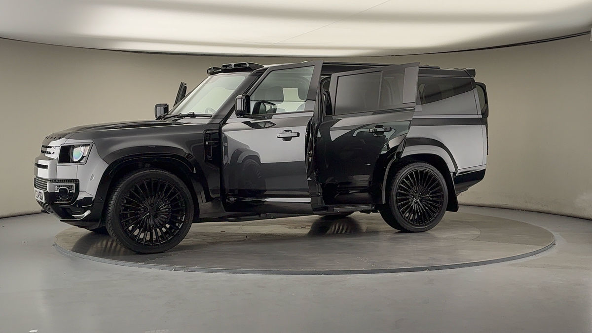 More views of Land Rover Defender 130