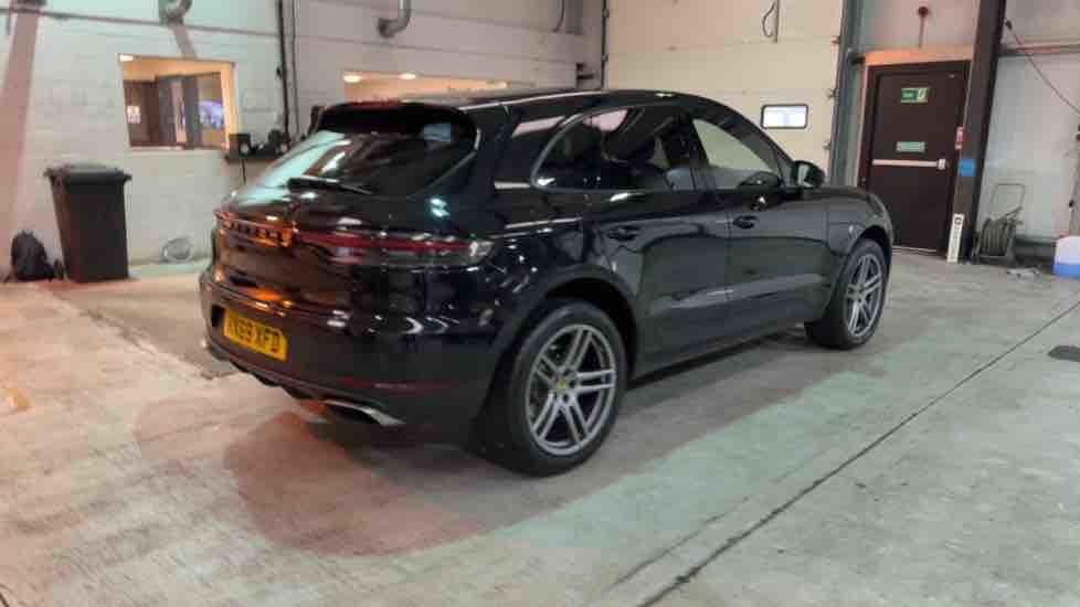 More views of Porsche Macan