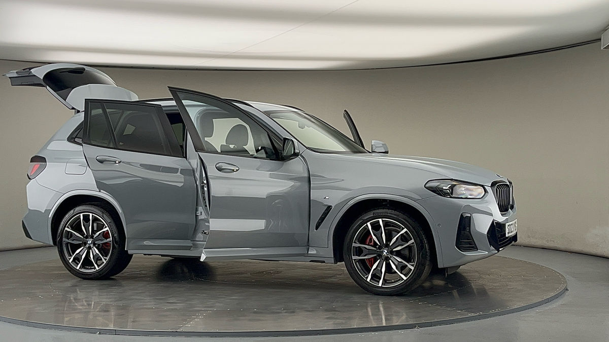 More views of BMW X3