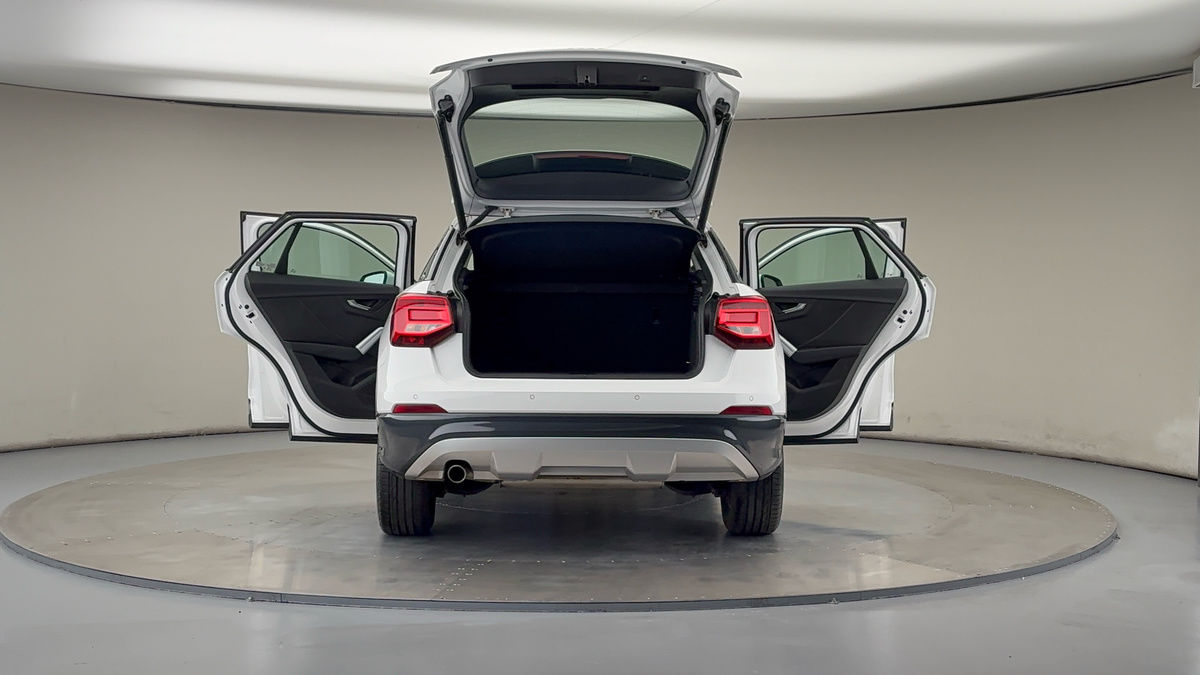 More views of Audi Q2