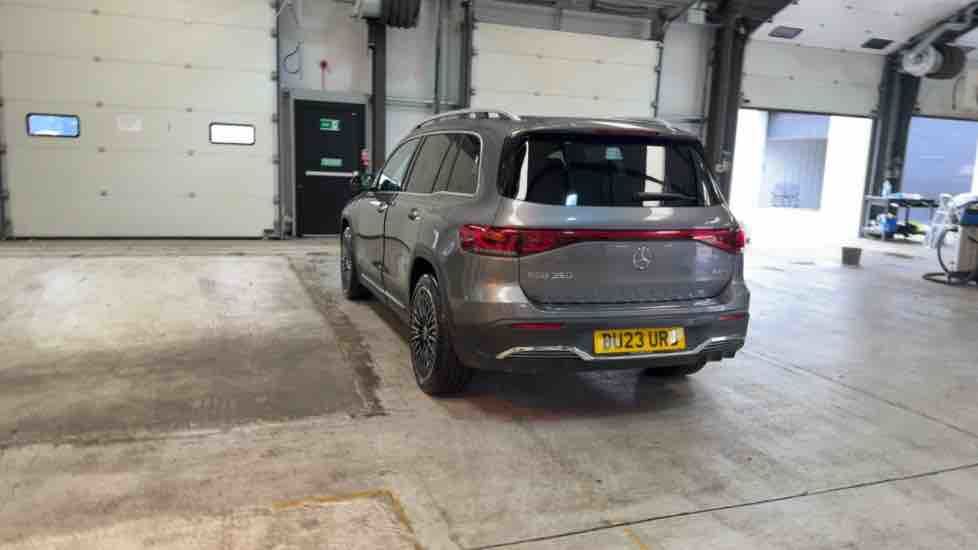 More views of Mercedes-Benz EQB