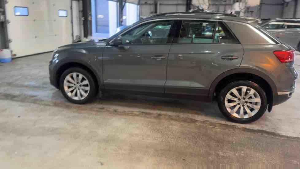 More views of Volkswagen T-Roc