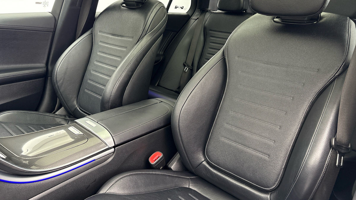 Mercedes-Benz C Class Image 7