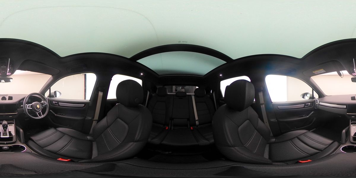 More views of Porsche Cayenne