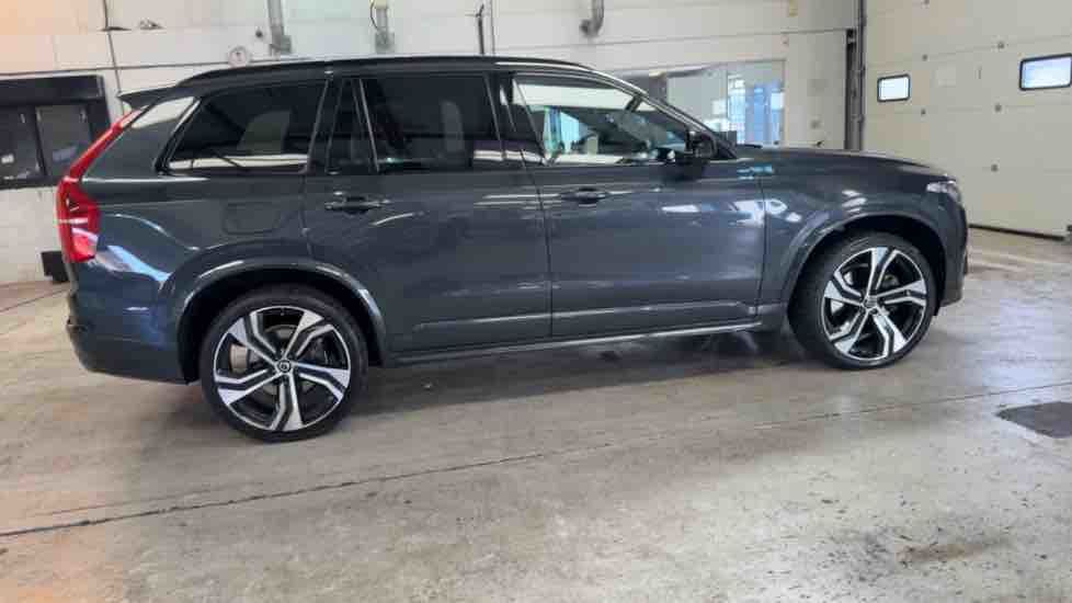 More views of Volvo XC90