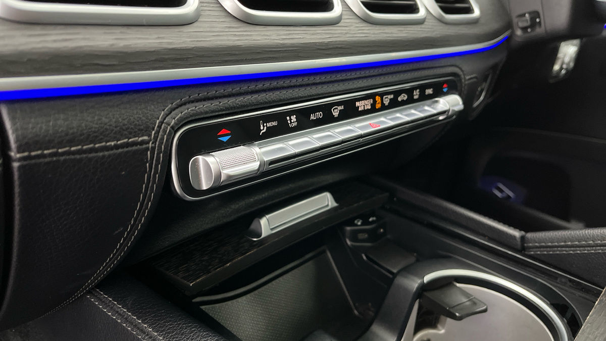 Mercedes-Benz GLE Image 26