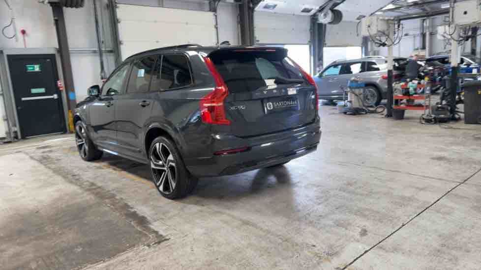 More views of Volvo XC90