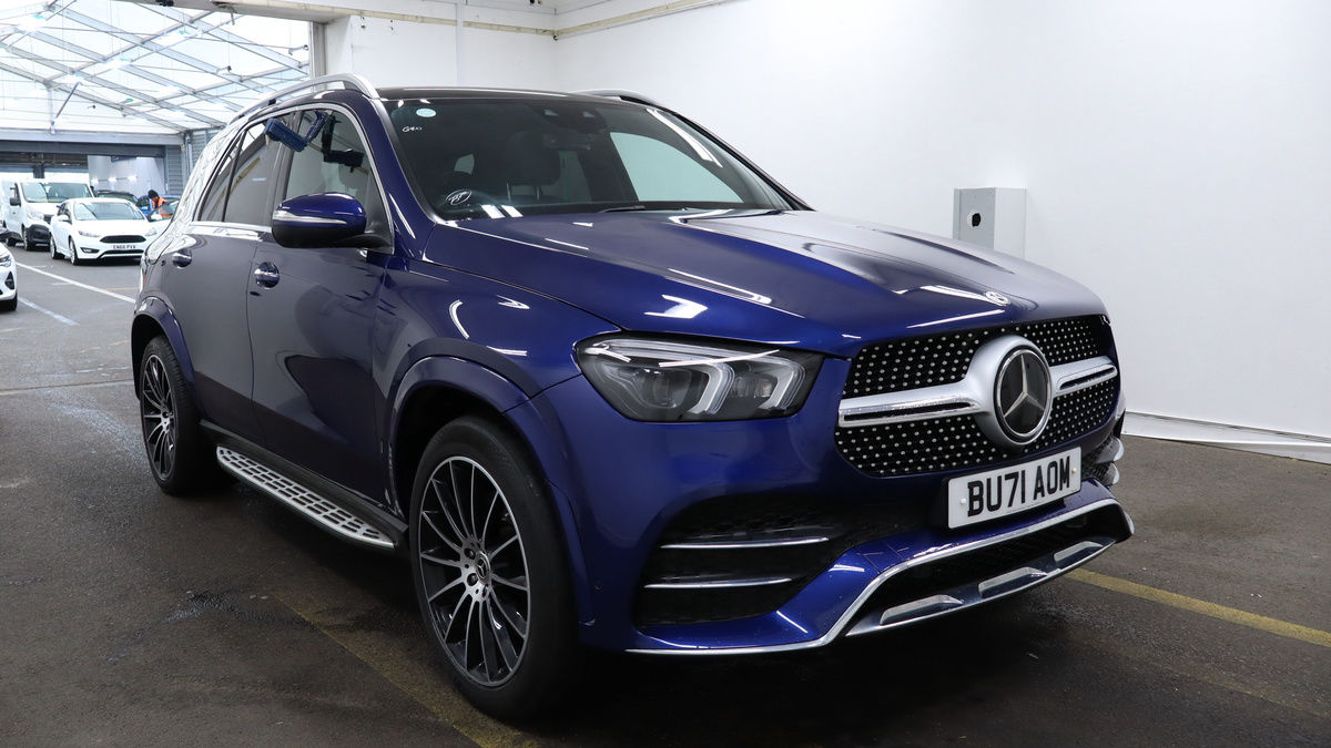 Mercedes-Benz GLE Sticky Header Image