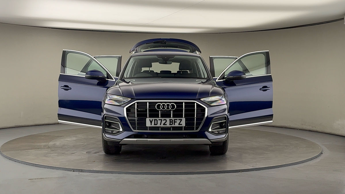 More views of Audi Q5