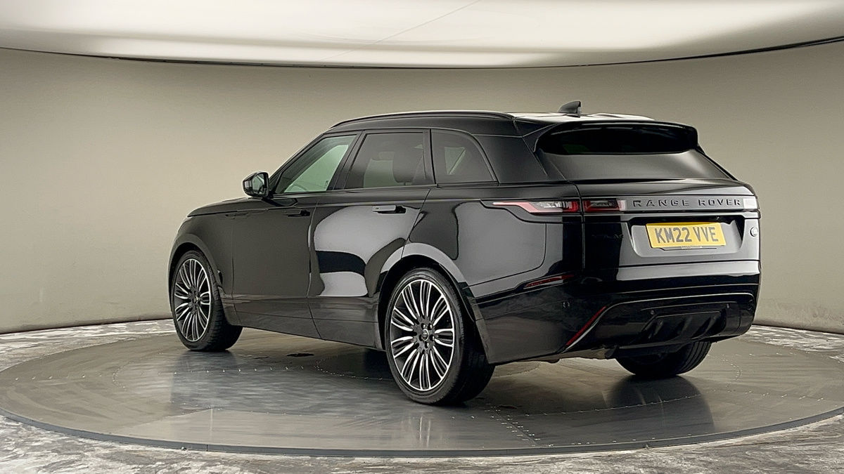 Land Rover Range Rover Velar Image 2