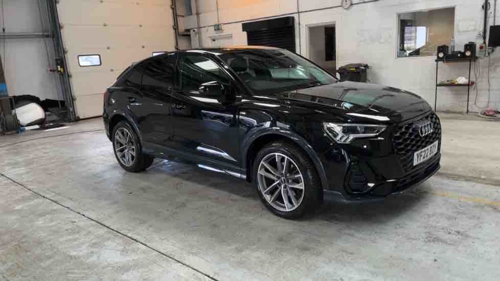 More views of Audi Q3