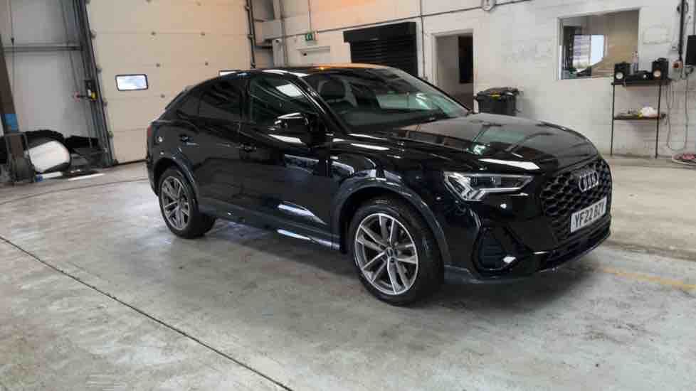 More views of Audi Q3