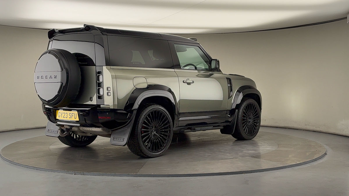 Land Rover Defender 90 Urban Image 21