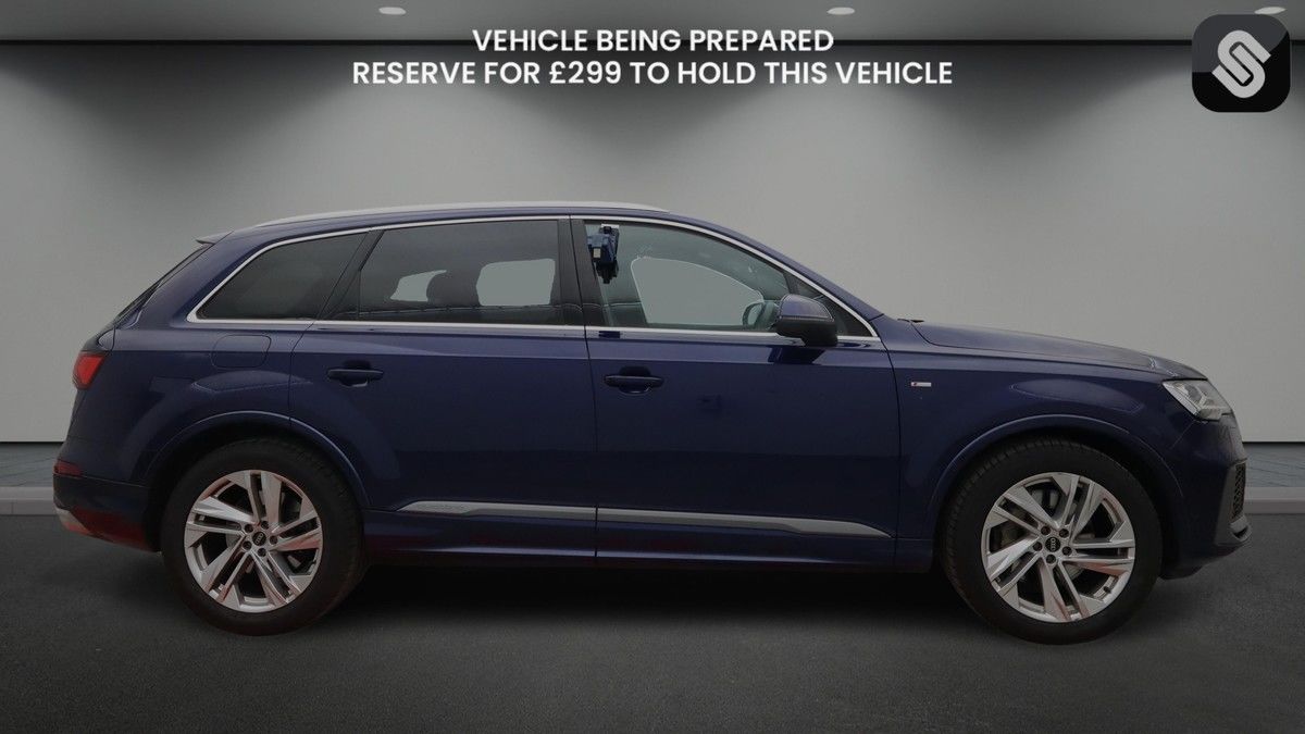 Audi Q7 Image 5