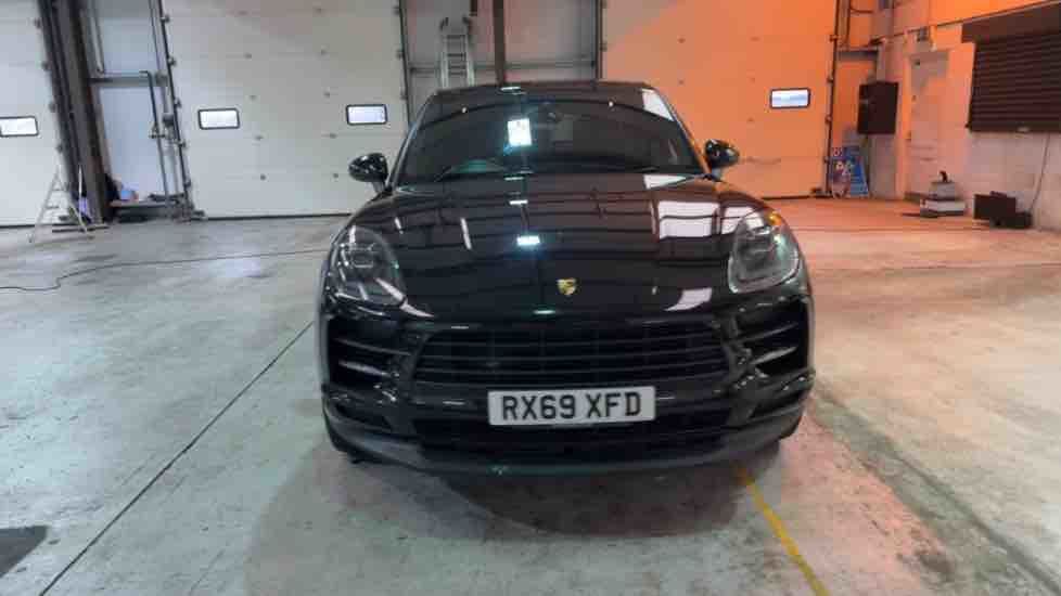 More views of Porsche Macan