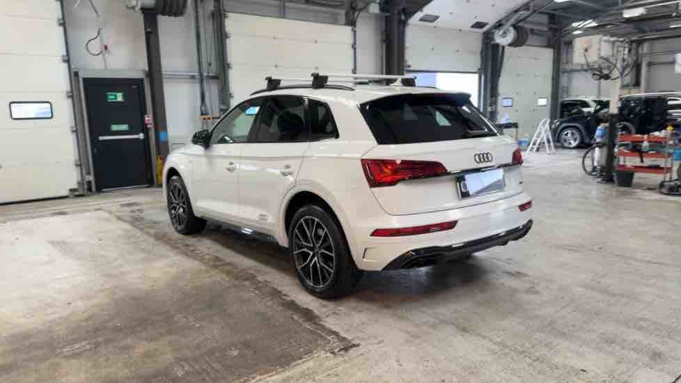 More views of Audi Q5