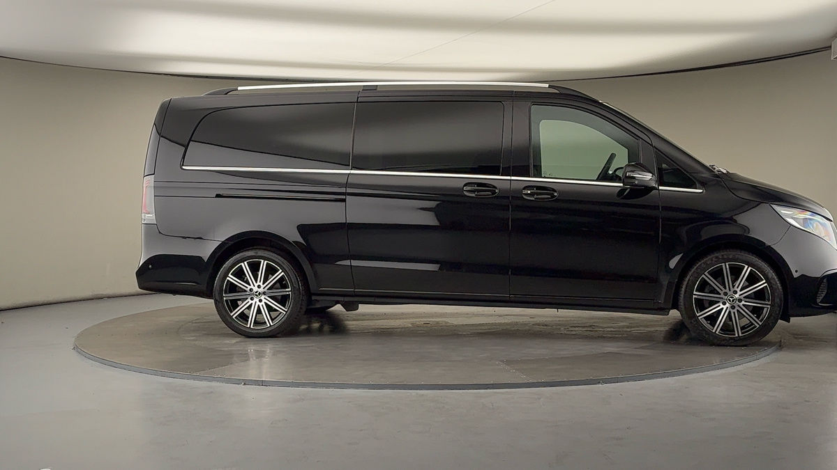 More views of Mercedes-Benz V Class