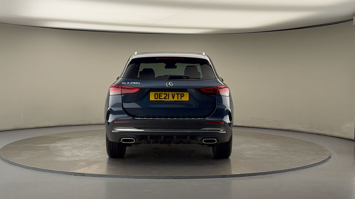 Mercedes-Benz GLA Image 4