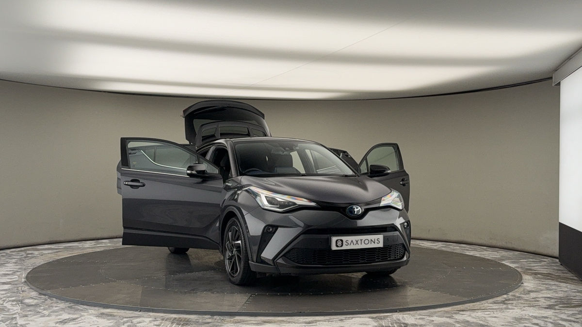 More views of Toyota C-HR