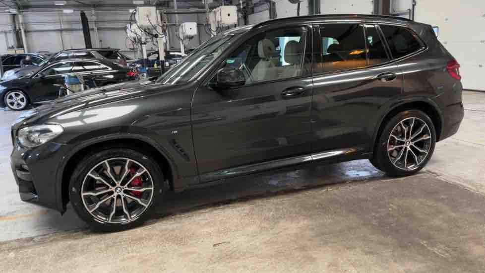 More views of BMW X3