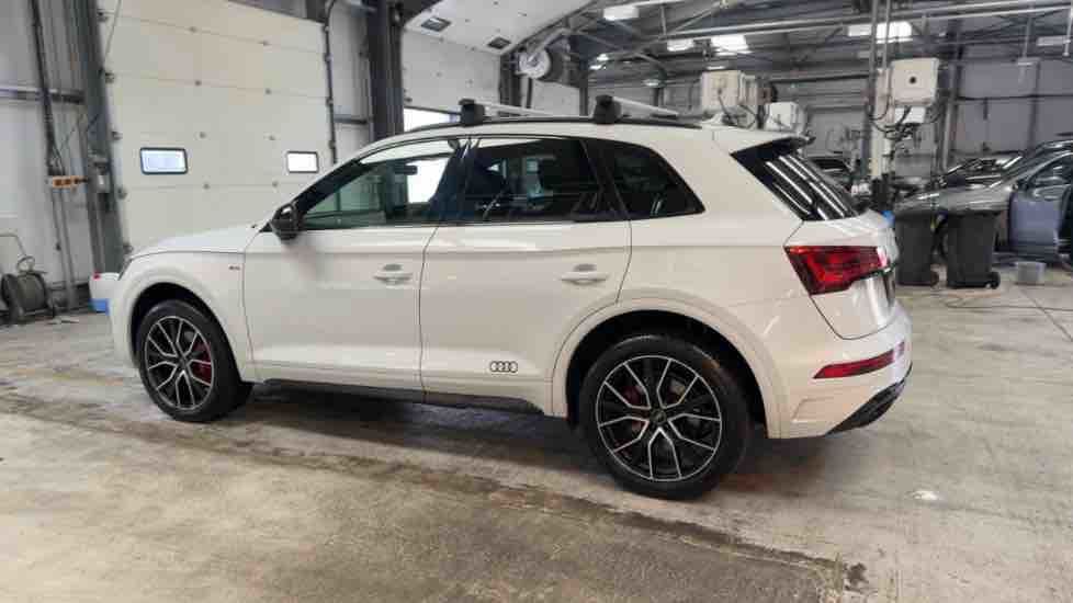 More views of Audi Q5