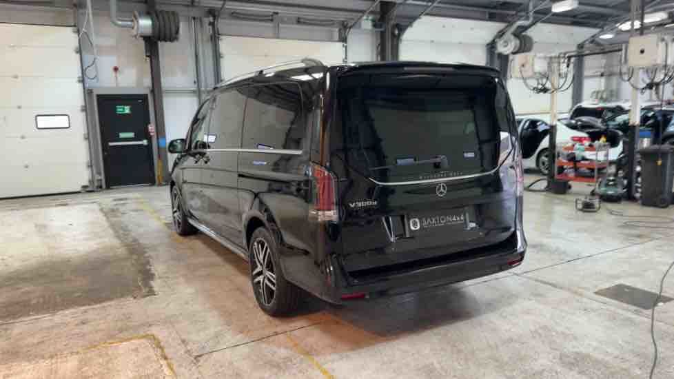 More views of Mercedes-Benz V Class