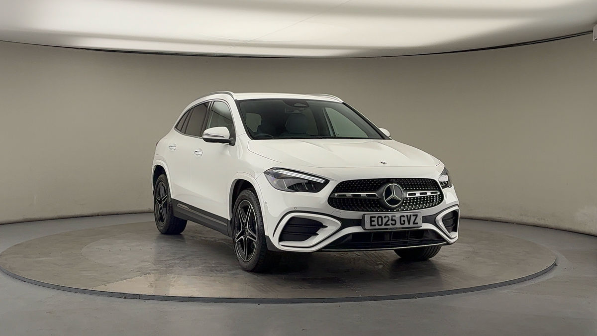 More views of Mercedes-Benz GLA